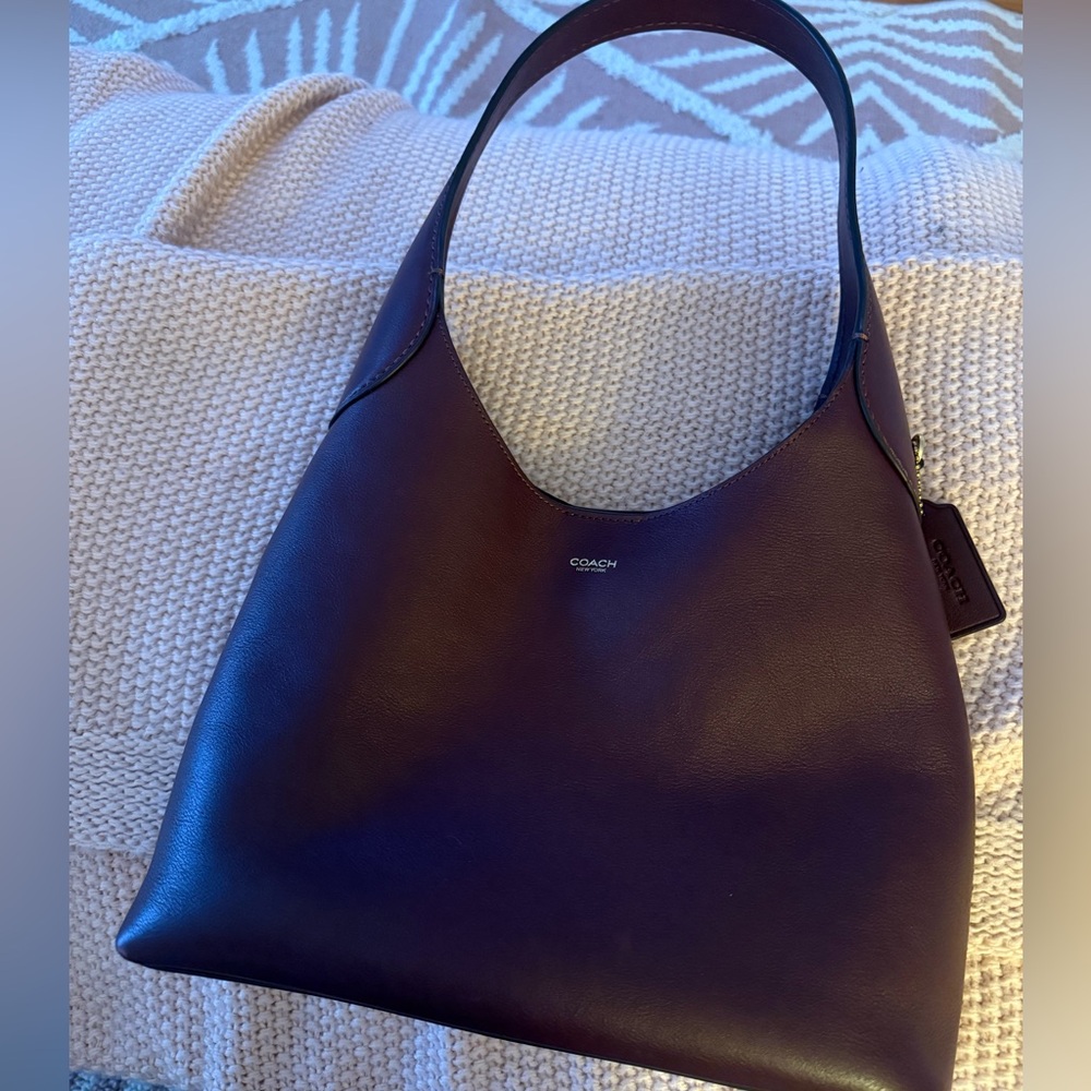 Coach Brooklyn 28 in Merlot
